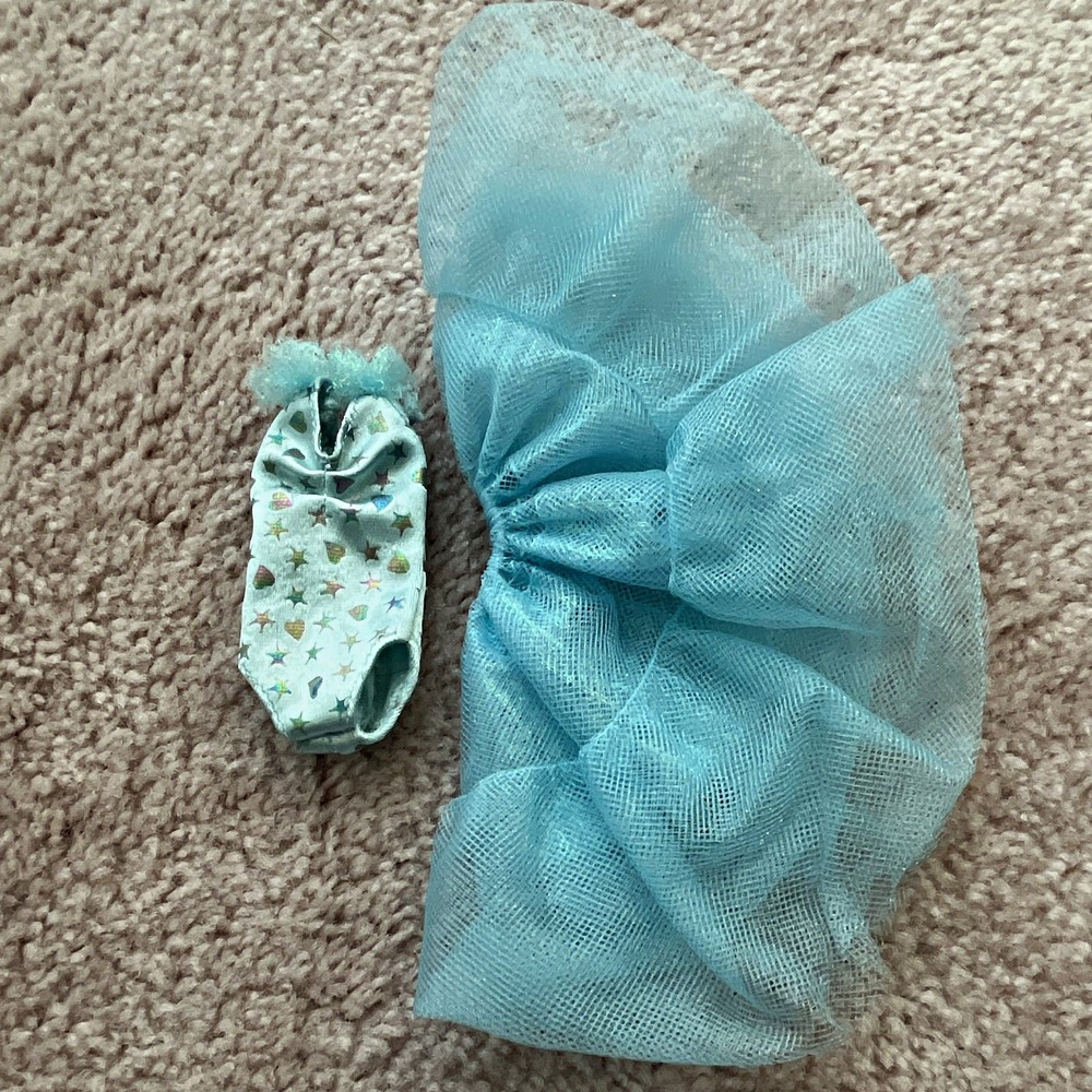 Barbie 1991 my first ballerina outfit.